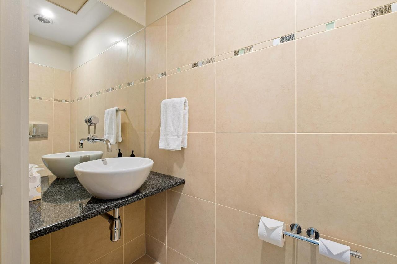 Luxury Lakeview Vista Apartment Wanaka Dış mekan fotoğraf