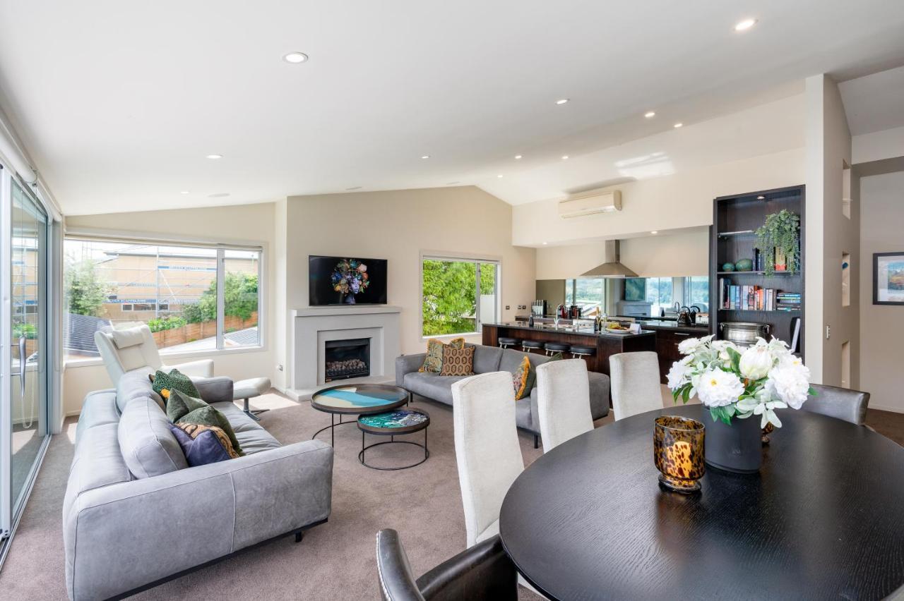 Luxury Lakeview Vista Apartment Wanaka Dış mekan fotoğraf